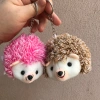 Cartoon dolls, plush toy pendants, toy backpacks, mobile phone keychains, pendants, 10cm hedgehog in a prone position, hedgehog bestsellers, long-haired hedgehogs, 4-color cute hedgehog pendants, keychains, customizable Item Picture